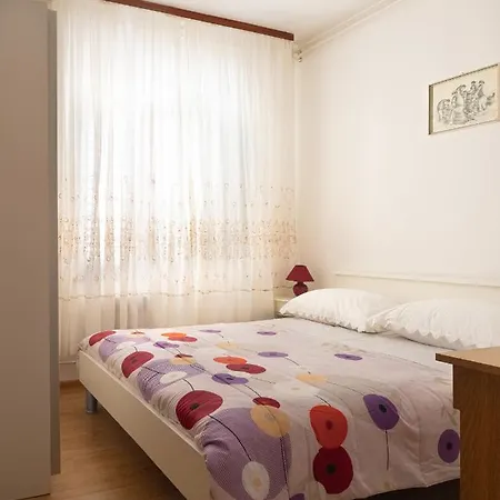 Blaga Trogir